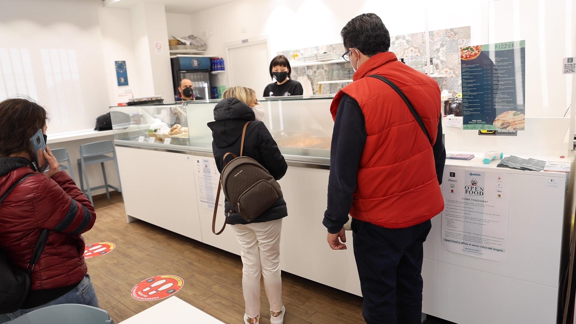 Caltanissetta, un fast food speciale: cibo ad un euro contro la povertà