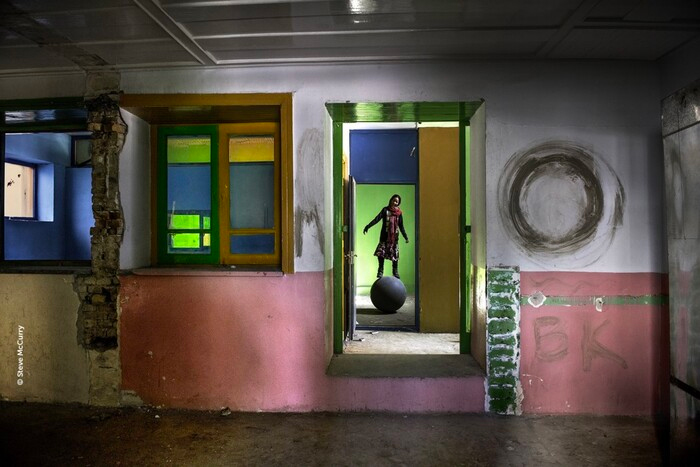 For Freedom, le foto di Steve McCurry puntano i riflettori sulle donne afghane