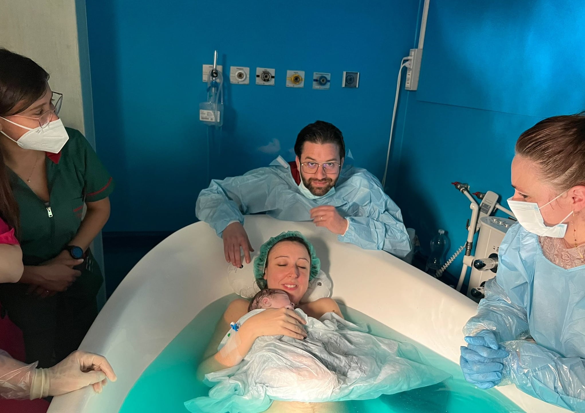 Primo parto in acqua all’ospedale di Siracusa: così è nato Brando