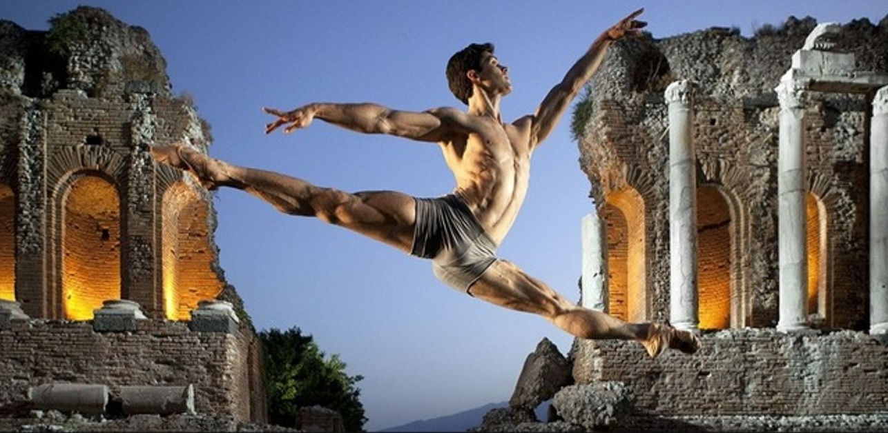 Roberto Bolle in Sicilia: il 29 luglio al Teatro Antico di Taormina