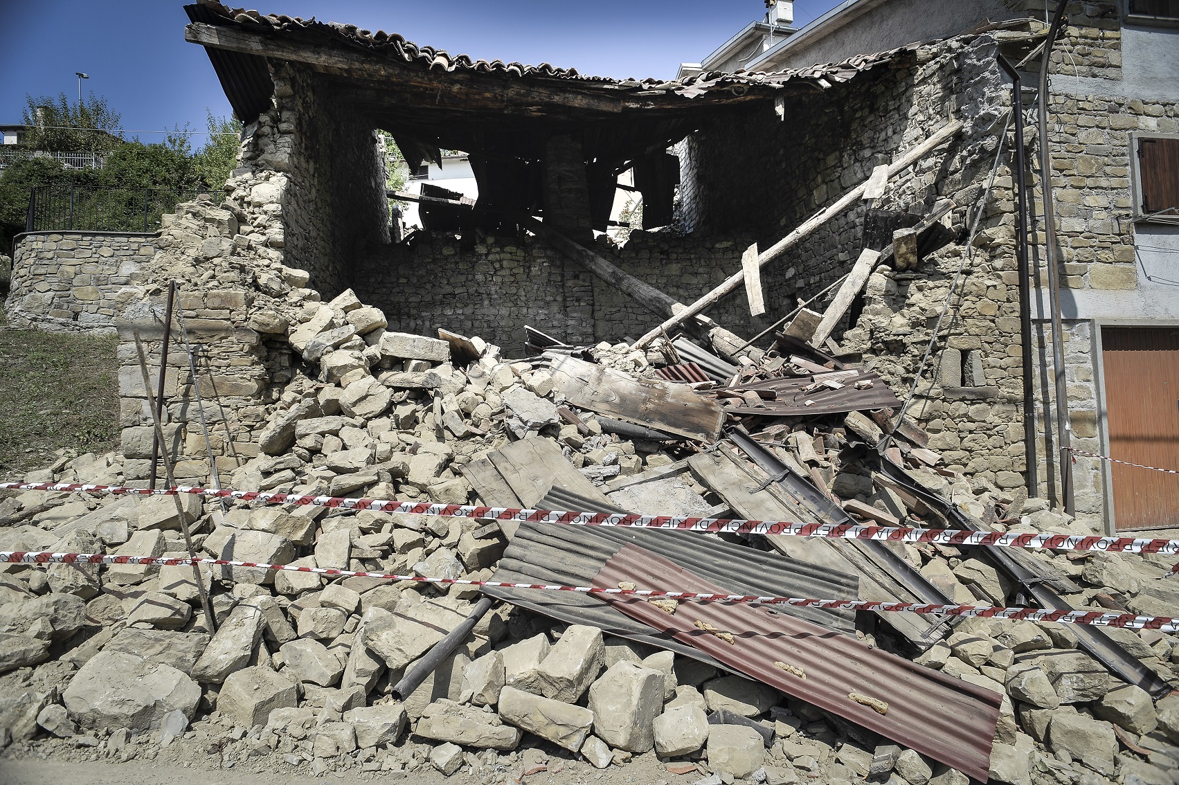 Terremoto e incubo Big one, ma i siciliani non ristrutturano e non si assicurano