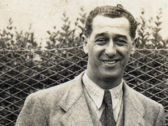 Geza Kertesz, allenatore rossazzurro Giusto tra le nazioni