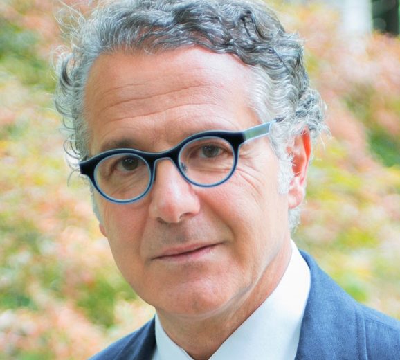 Melanoma, i rischi delle ustioni solari e l’importanza del controllo dei nei