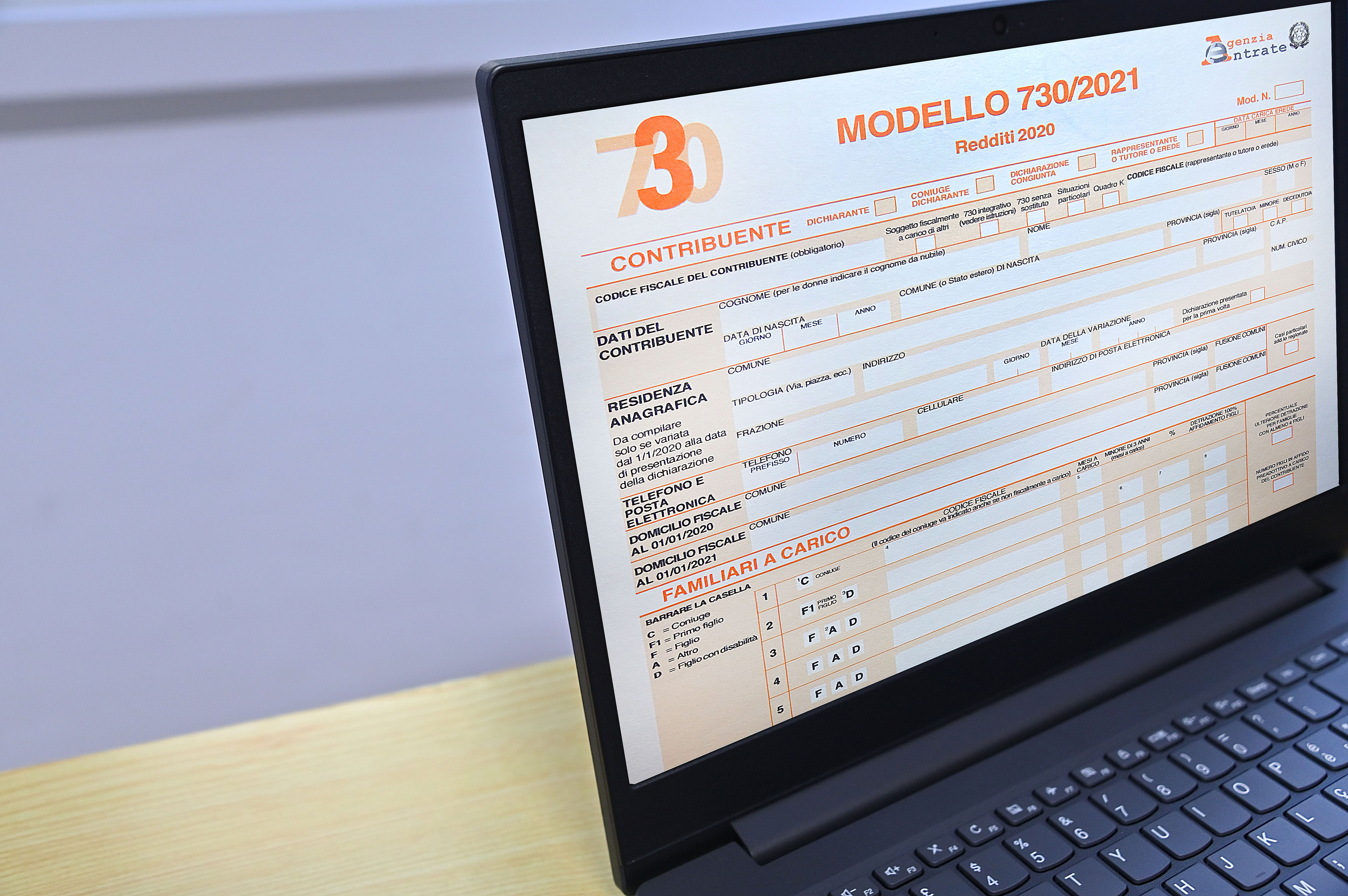 Fisco, pronto il modello 730 per il 2023 tra novità e conferme: le istruzioni per compilarlo