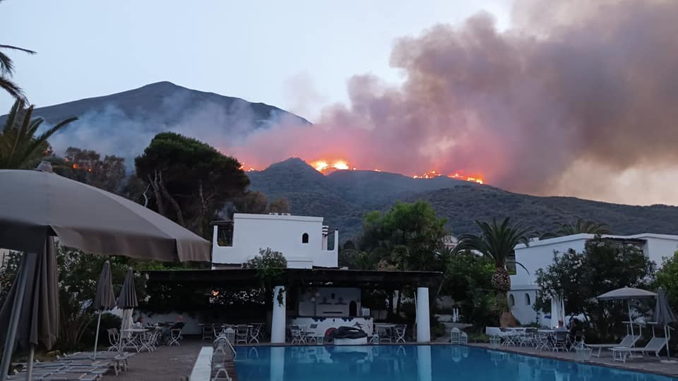 Roghi, alluvioni ed eruzioni: Stromboli, un annus horribilis