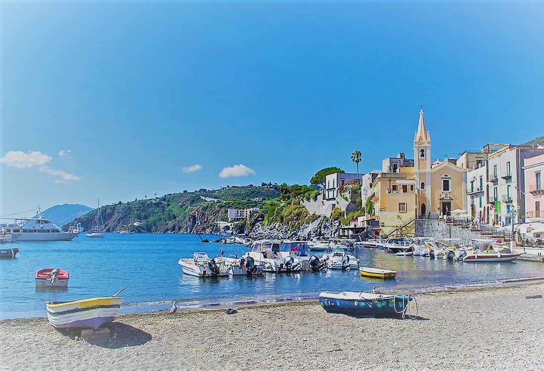 “Ciavuri e Sapuri”, cinque giorni con le eccellenze siciliane a Lipari