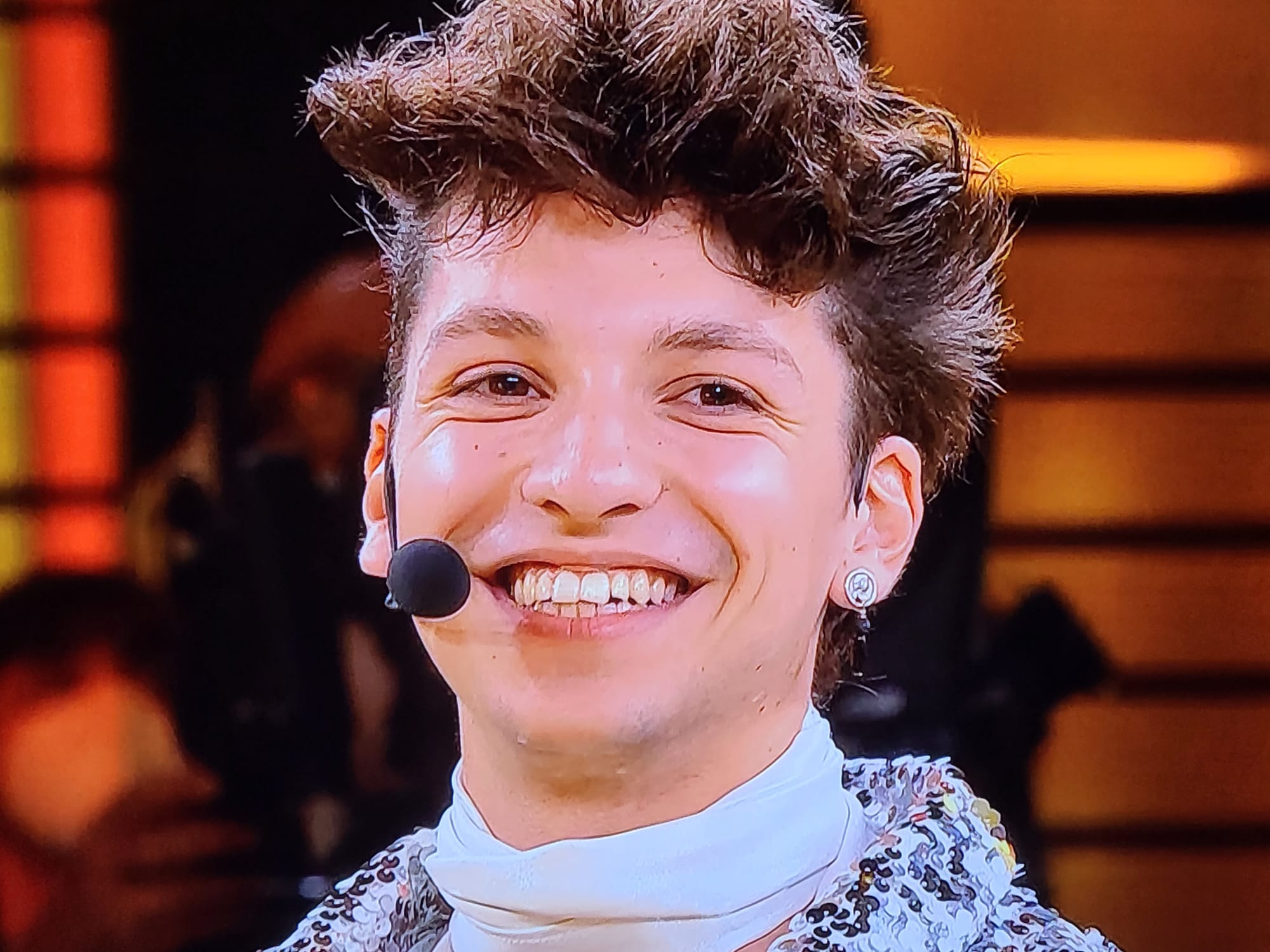 Luigi, tra i favoriti di Amici 2021, chi è e come votarlo