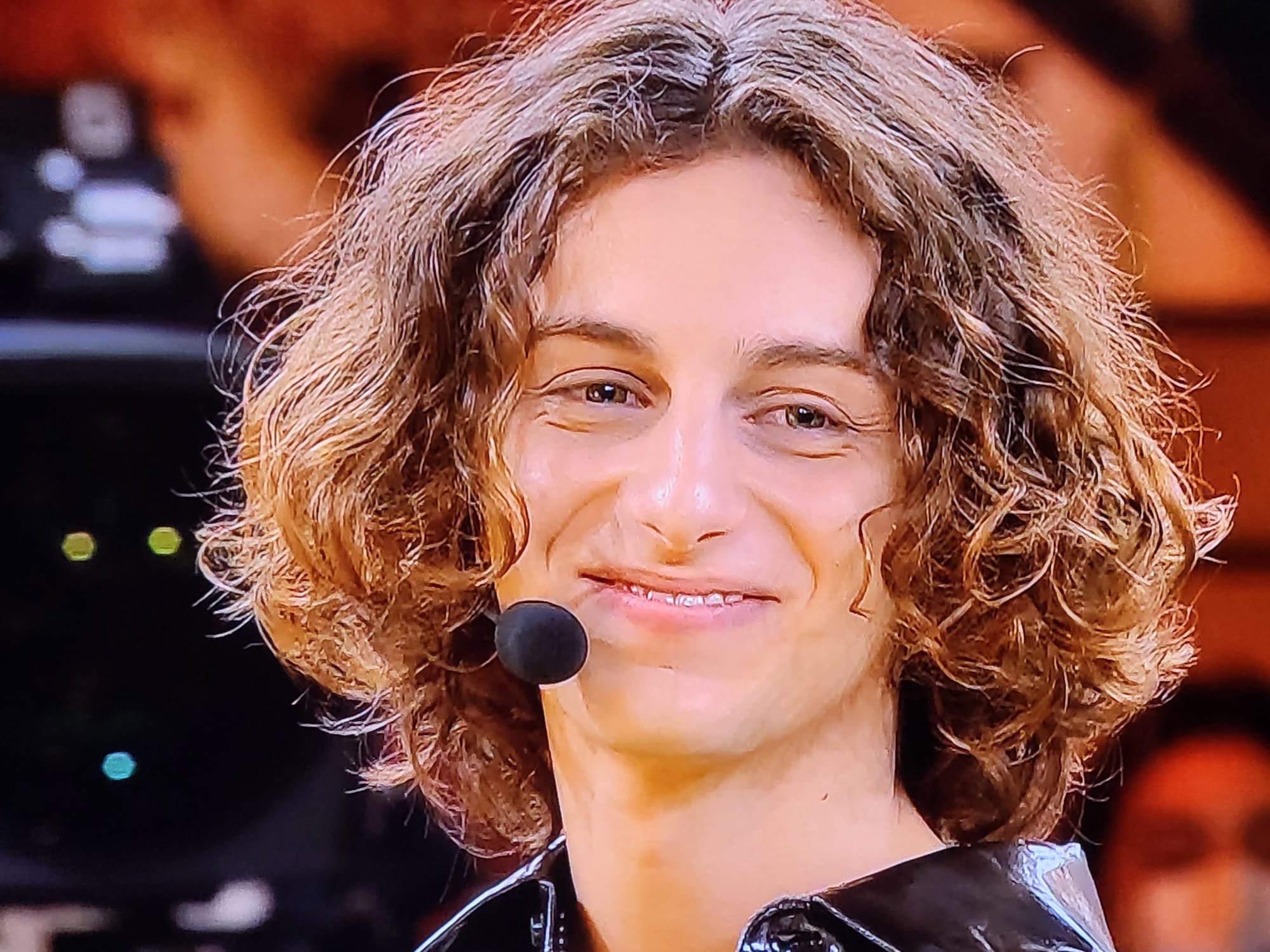 Amici 2021, la finale: Alberto è il primo ad uscire. Ecco chi è