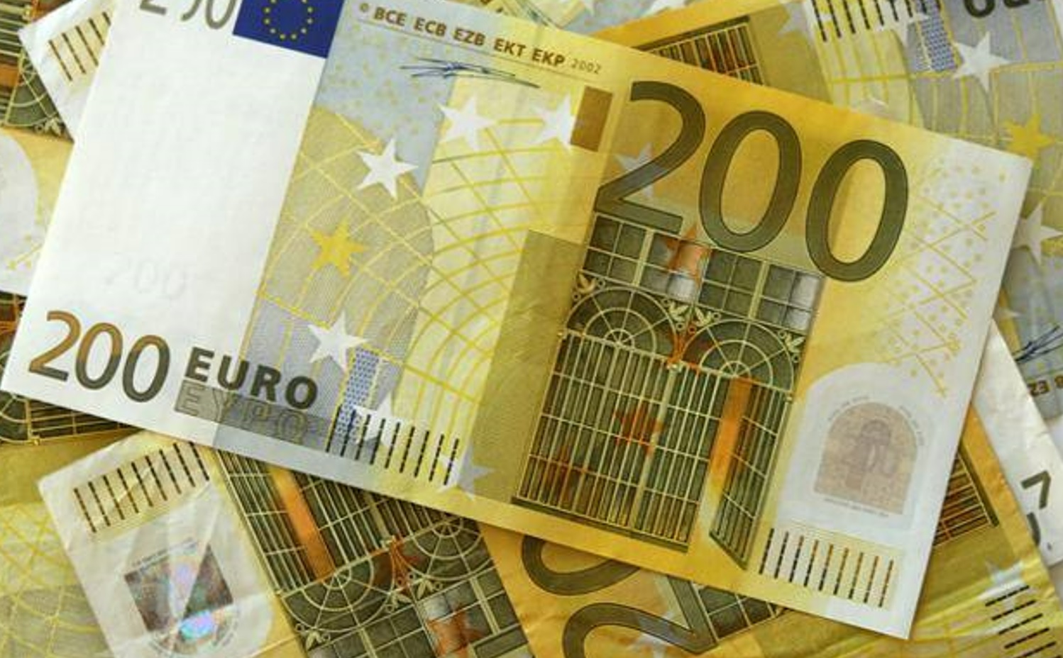 Bonus 200 euro, non è automatico per tutti: ecco il modulo da scaricare e compilare