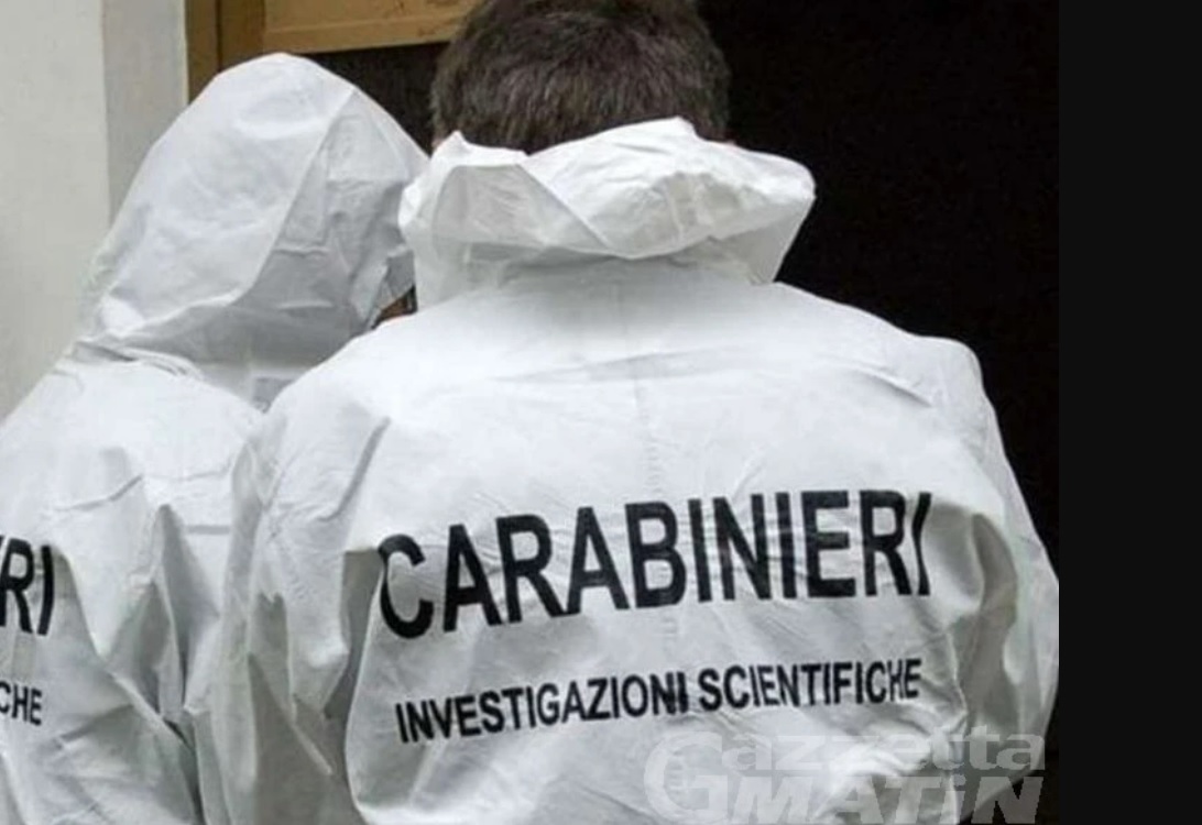 Tentato omicidio a Ravanusa, ritrovata l’auto dei killer ma è stata bruciata