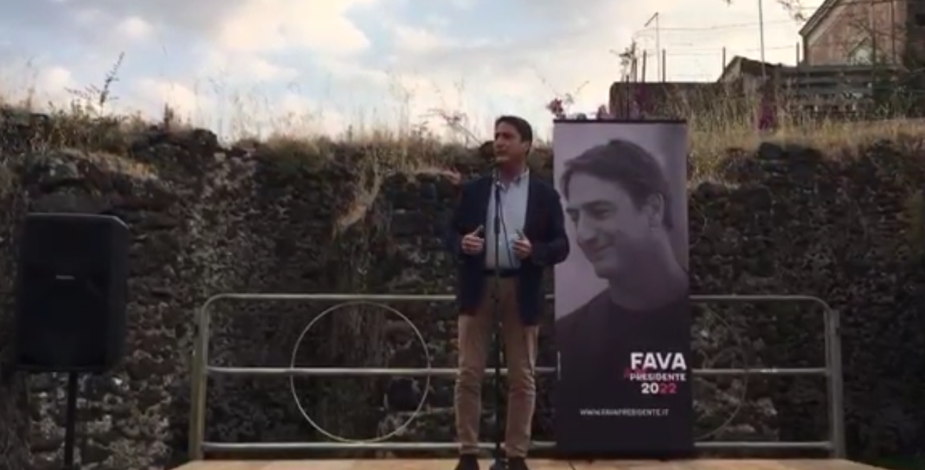 Regionali, Fava inizia la sua corsa da Catania: “Mi candido perchè… “