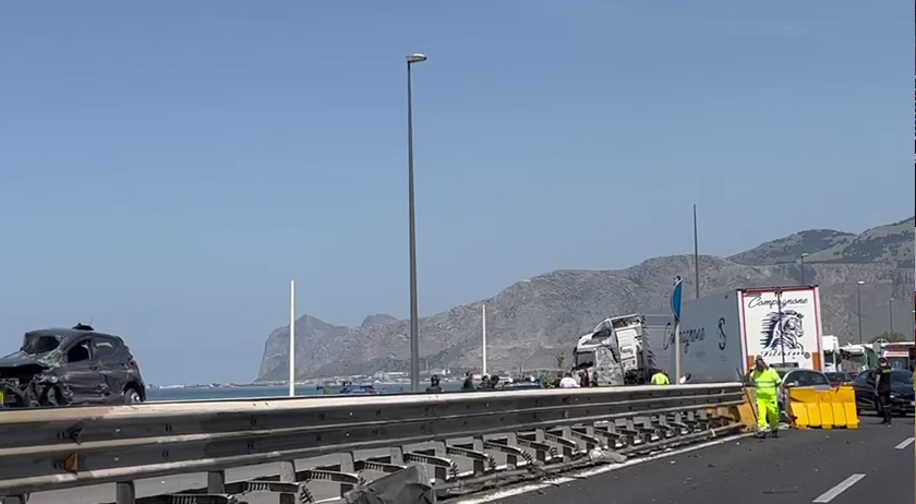 Incidente sulla Palermo-Mazara, traffico in tilt