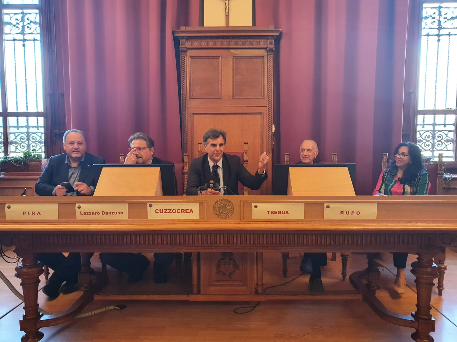 Presentata a Messina la biografia del direttore Carlo Alberto Tregua – Il video