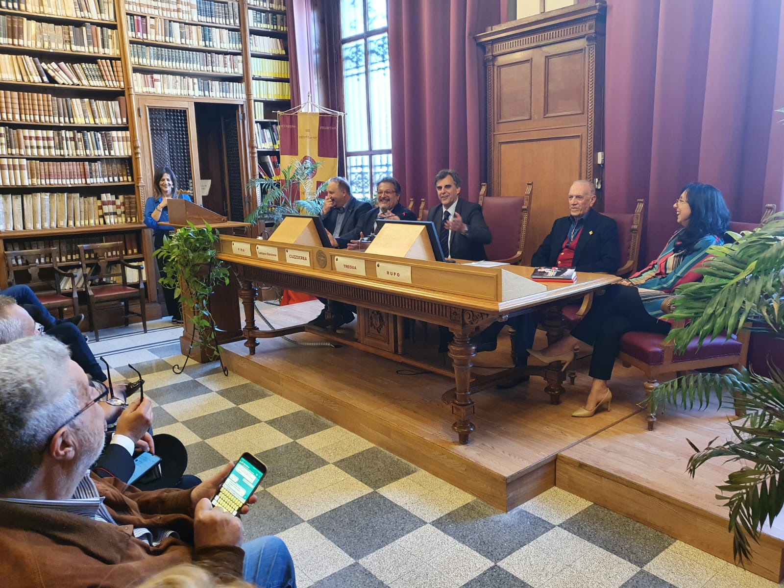 Presentata a Messina la biografia del direttore Carlo Alberto Tregua – Il video