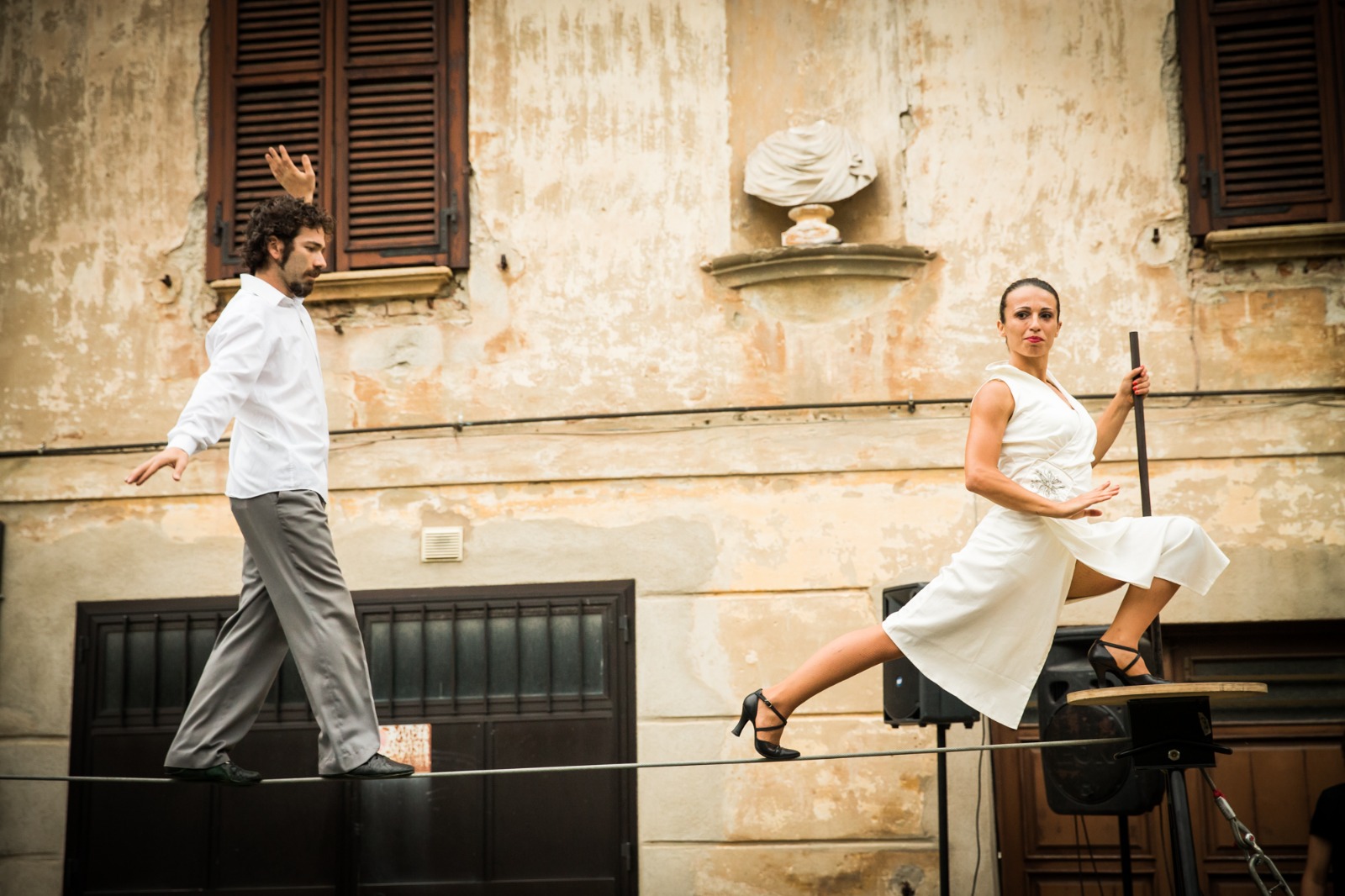 “Naviganti”, le arti di strada  approdano a San Vito Lo Capo