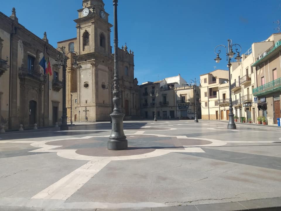 Regalbuto: nuovo look per piazza della Repubblica