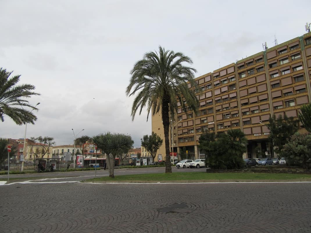 Catania, piazza della Repubblica, pronto il nuovo bando per il parcheggio