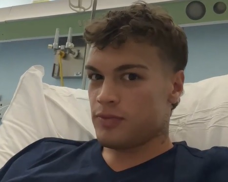 Blanco in ospedale, concerto rimandato: “Ho avuto un incidente, soffro…”