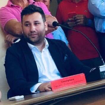 Catania, la cera in strada e il rischio incidenti: “13 anni fa distrutta una vita a me cara”