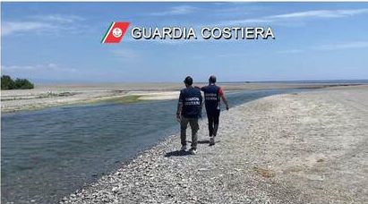 Inquinamento del fiume Alcantara, dodici indagati: c’è anche l’ex sindaco