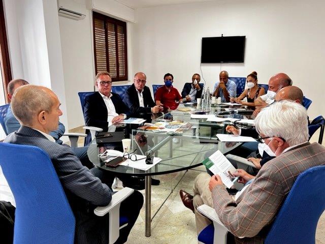 Intesa Sanpaolo e Sicindustria insieme per garantire welfare aziendale e inclusione finanziaria