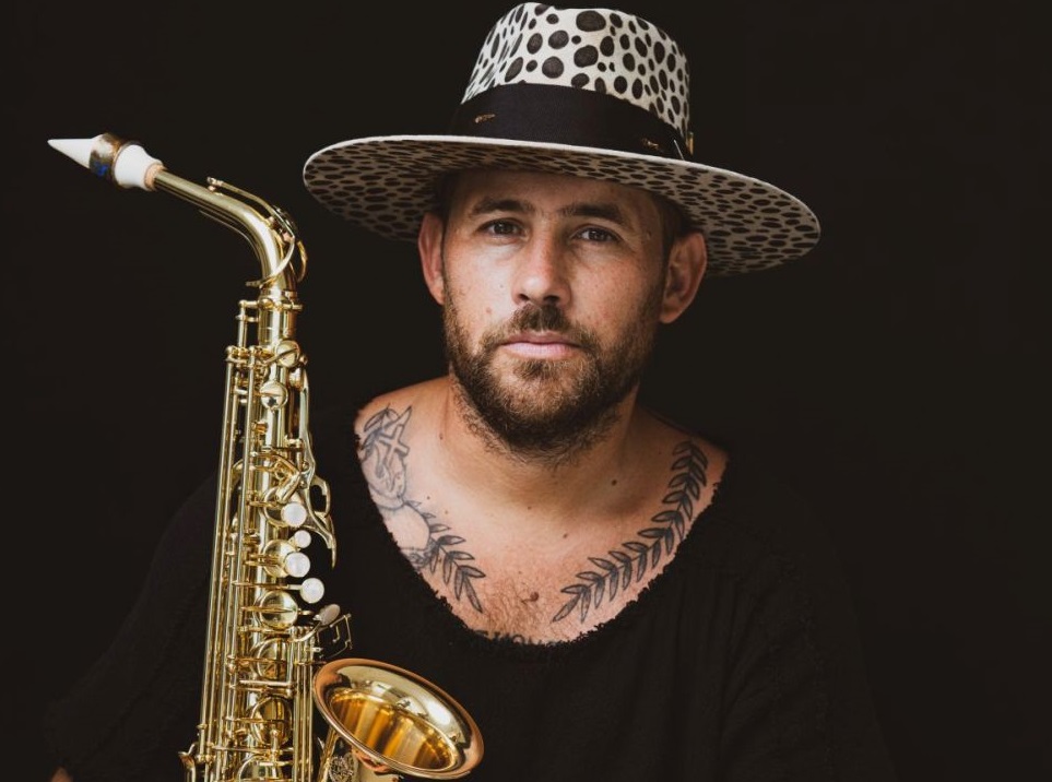 Jimmy Sax, il sassofonista di fama internazionale pronto per il tour estivo: info e date, tappa anche in Sicilia