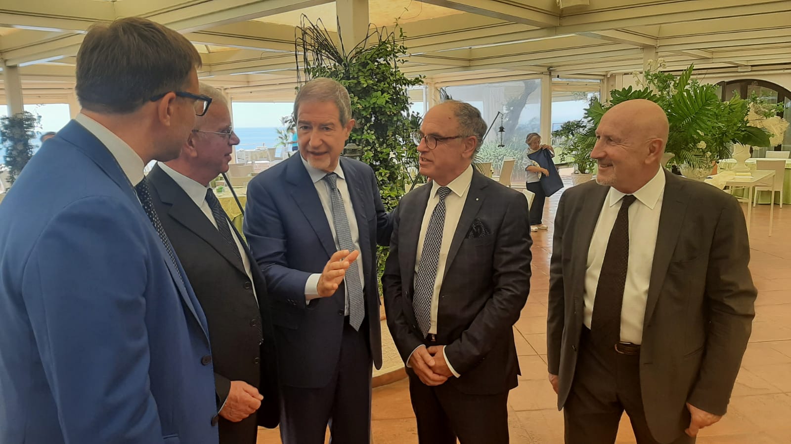 Alloggi popolari, Musumeci: “Famiglie al centro dell’agenda”