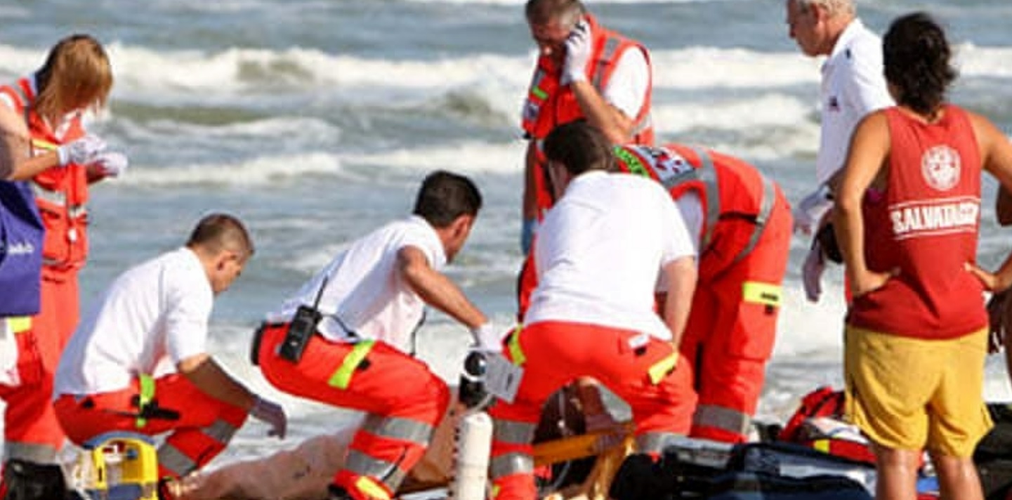 Allarme escherica coli, chiuse spiagge e stop ai bagni al mare: ecco dove