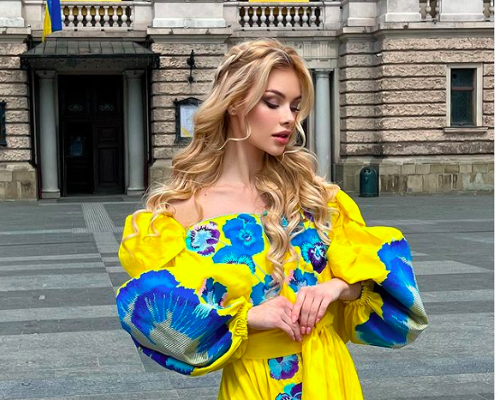 Chi è Viktoria Apanasenko, la volontaria ucraina a Miss Universo: Instagram, altezza, fisico – FOTO Chi è Viktoria Apanasenko, la volontaria ucraina a Miss Universo: Instagram, altezza, fisico – FOTO