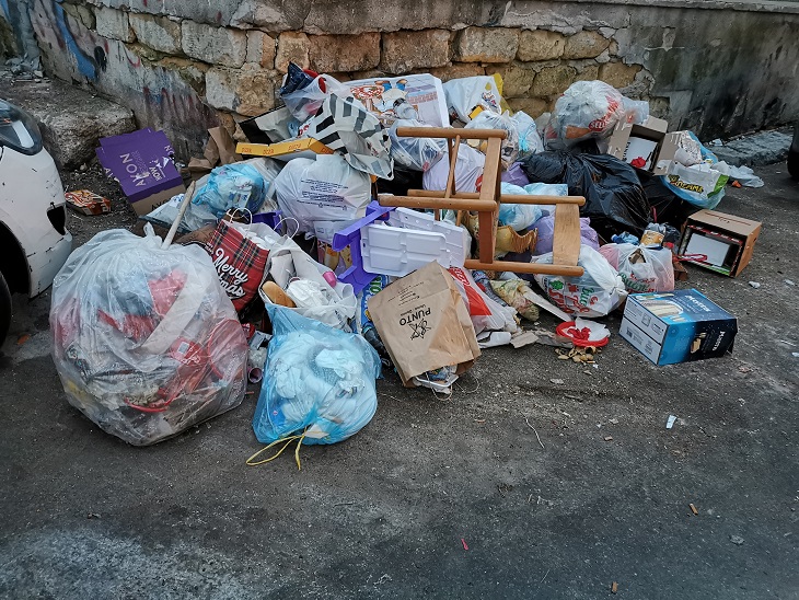 Raccolta rifiuti e gestione Rap gli attriti fra Lagalla e Caruso