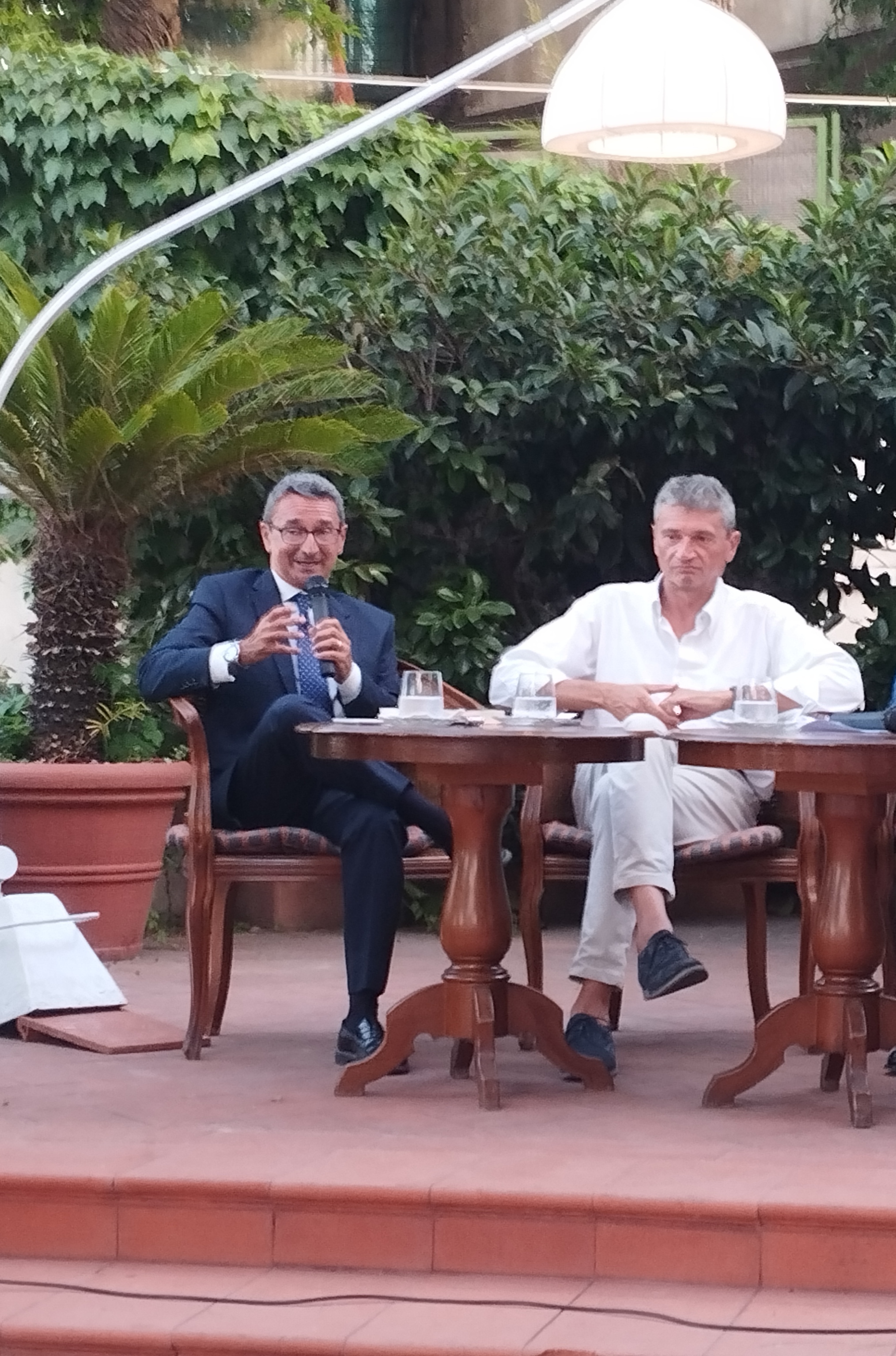 “Marsili”, il romanzo di Francesco Di Sarcina presentato al Circolo canottieri Jonica