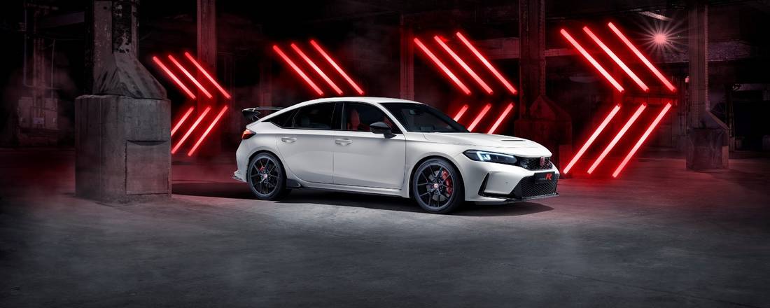 Honda svela la nuova sportiva Civic Type R, più aerodinamica