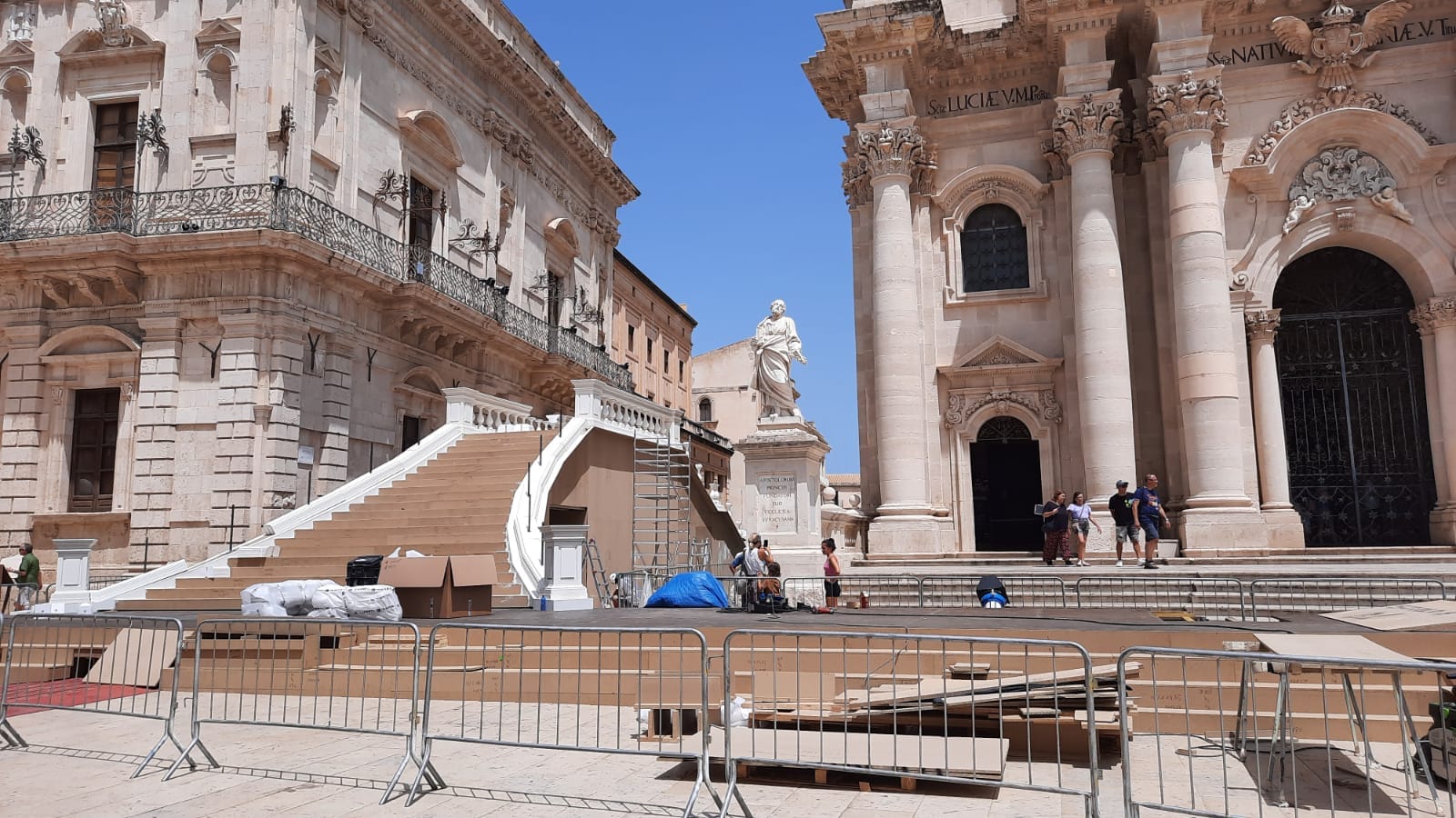 Siracusa, Evento Dolce & Gabbana: prove generali in piazza Duomo e Marzamemi
