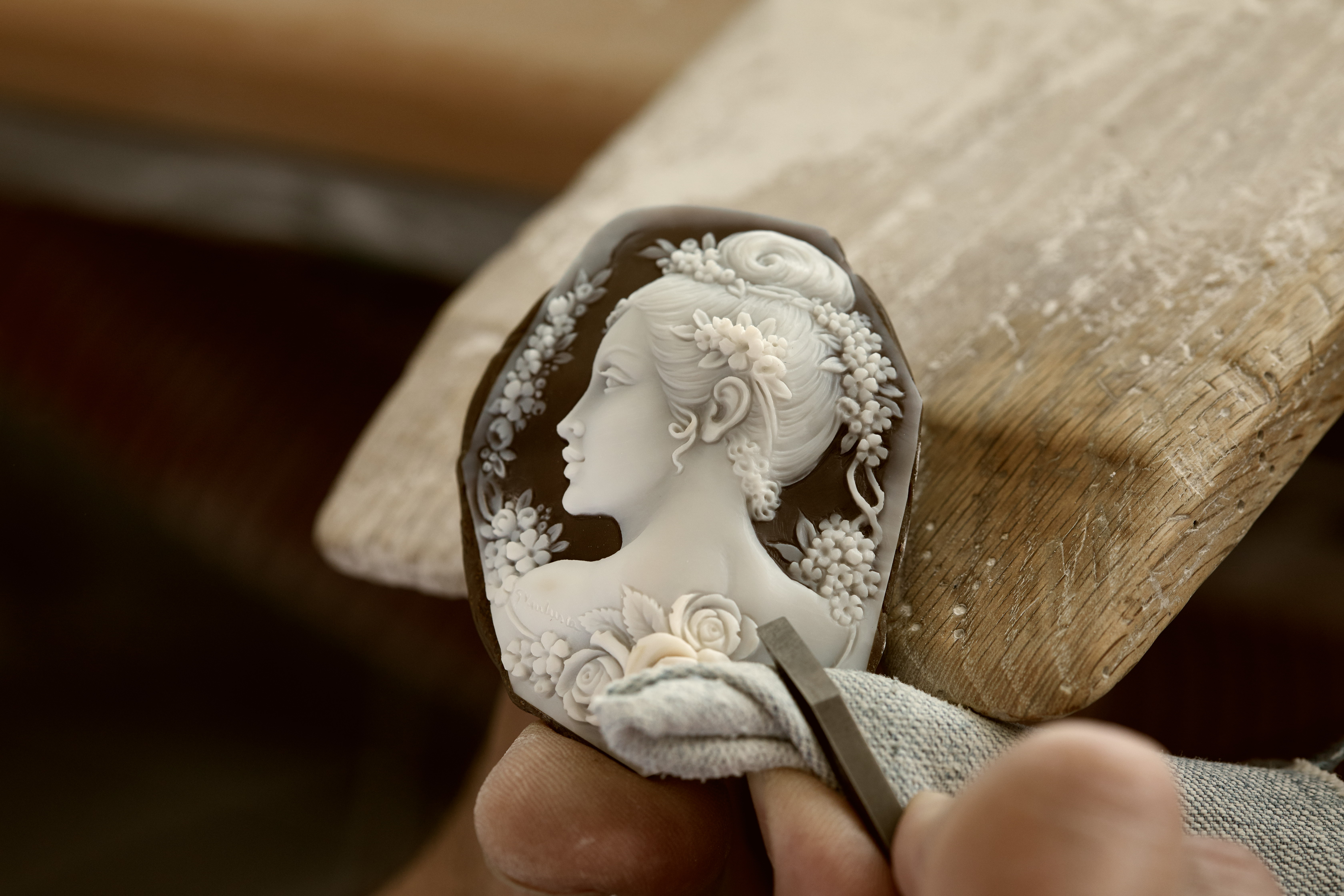 Ritornano gli antichi mestieri ma 4 aziende su 10 non trovano professionisti: i lavori più richiesti – FOTO