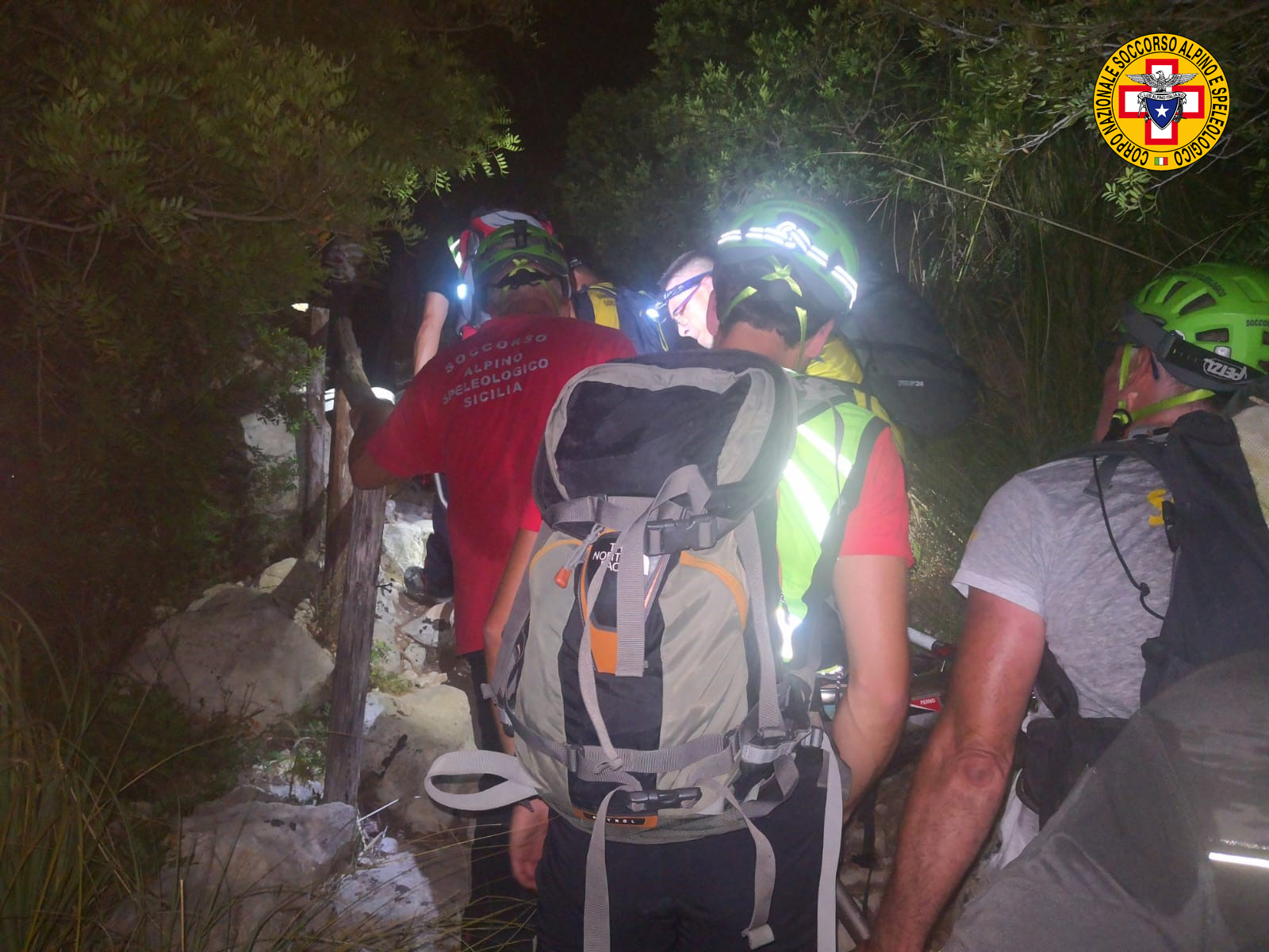 Siracusa, turista si infortuna a Cavagrande: salvata dal Soccorso Alpino – Foto