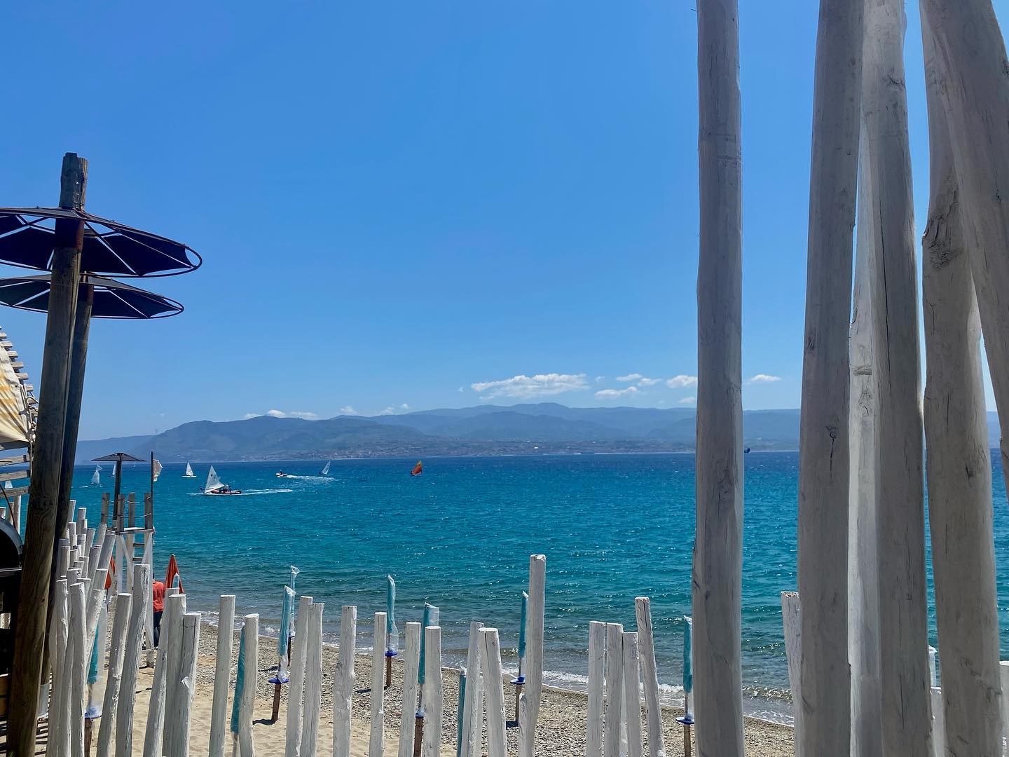 Mare a Messina, i prezzi dei lidi da Capo Peloro a Capo d’Orlando