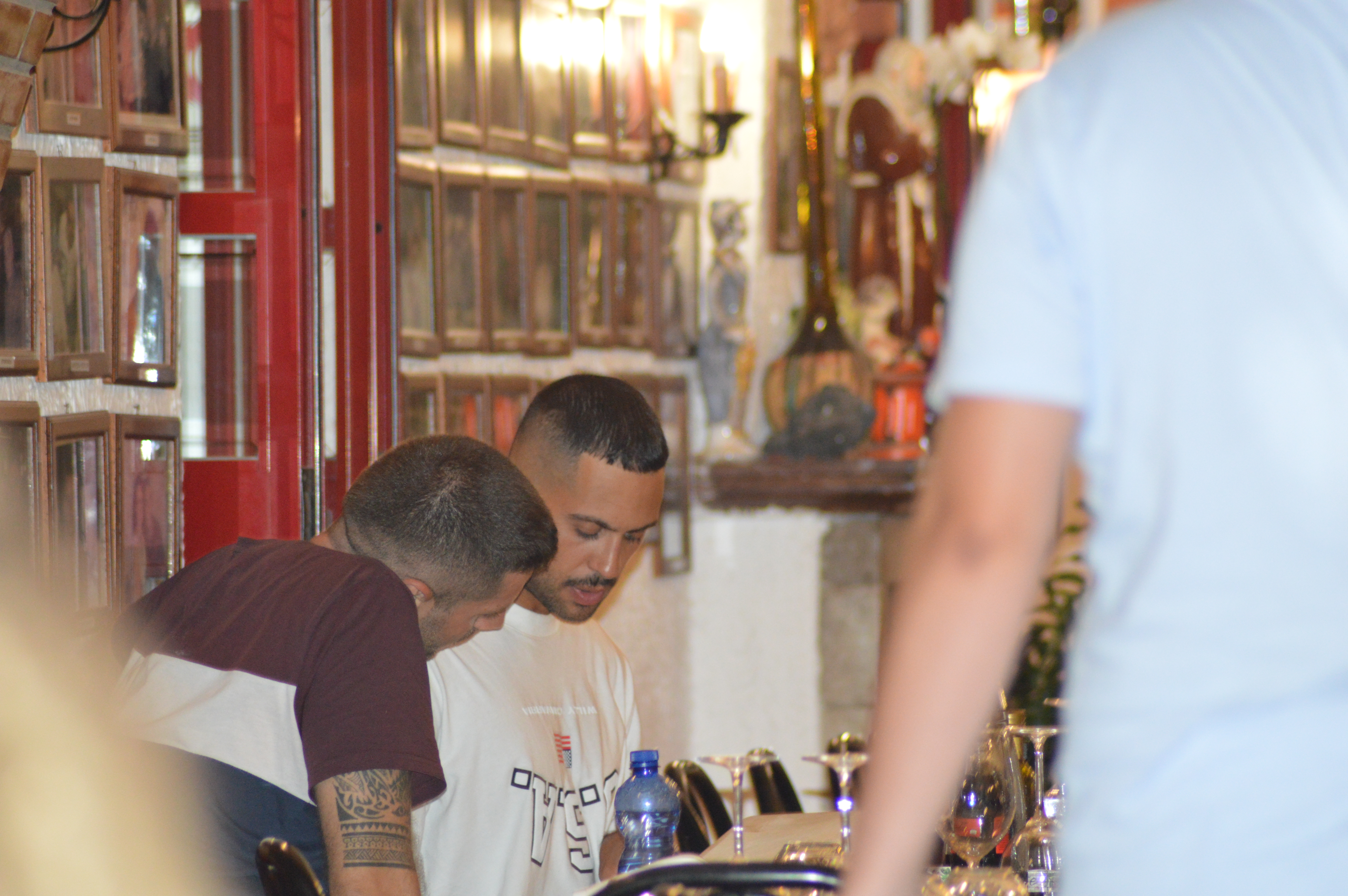 Mahmood incanta Taormina e duetta con i fans, la fotogallery del concerto