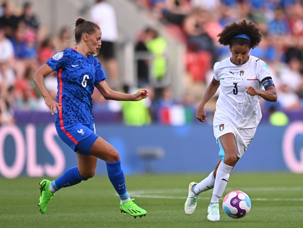 Europei femminili, esordio choc per le Azzurre: sconfitta per 5-1 con la Francia