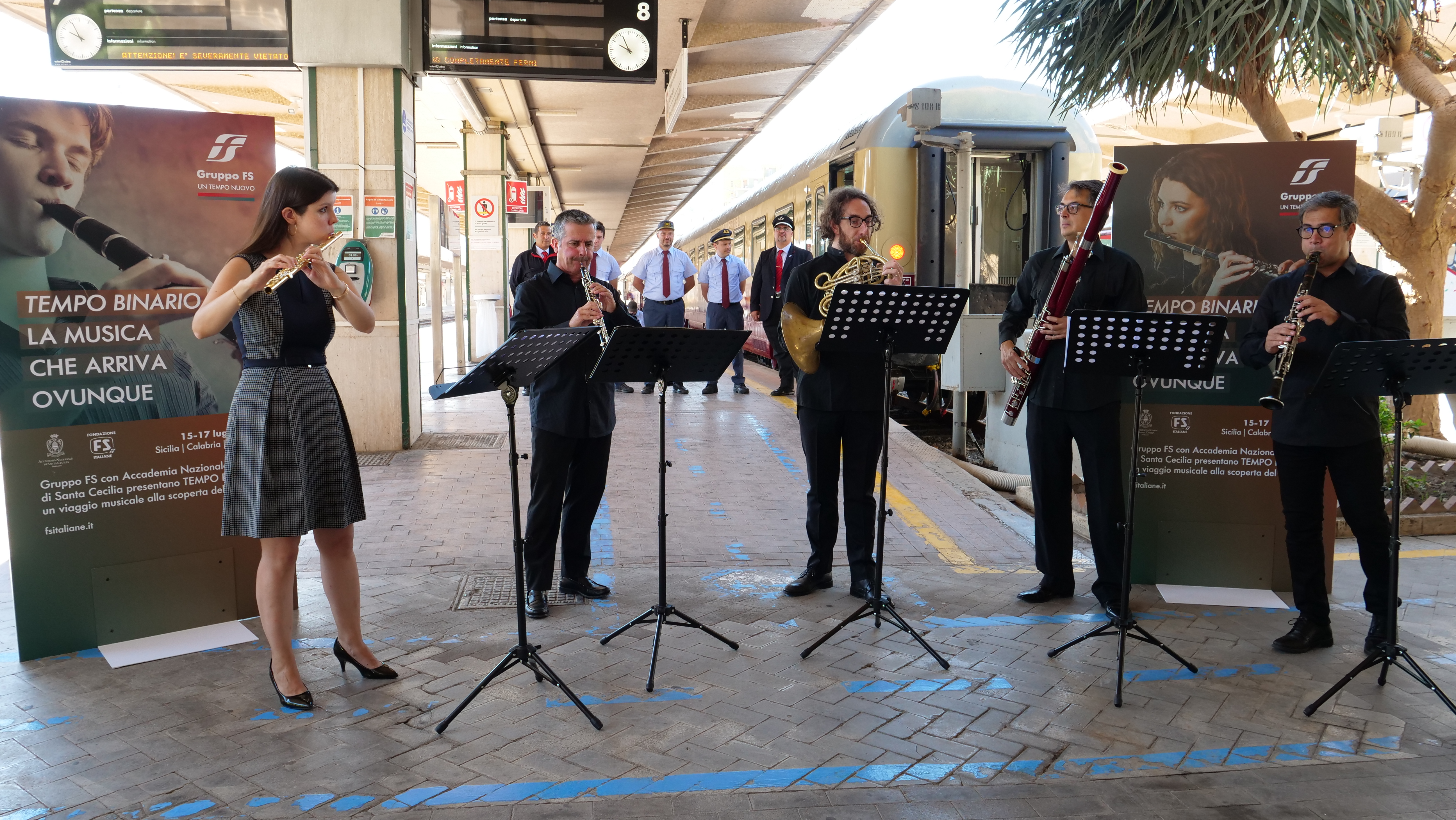 Tempo Binario, la musica arriva in stazione in Sicilia – Il video