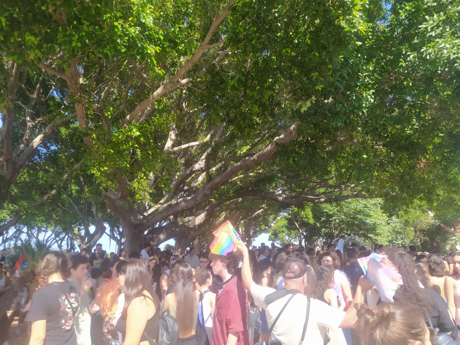 Palermo Pride 2022, foto e video del corteo: presenti anche Lagalla e Fiorello