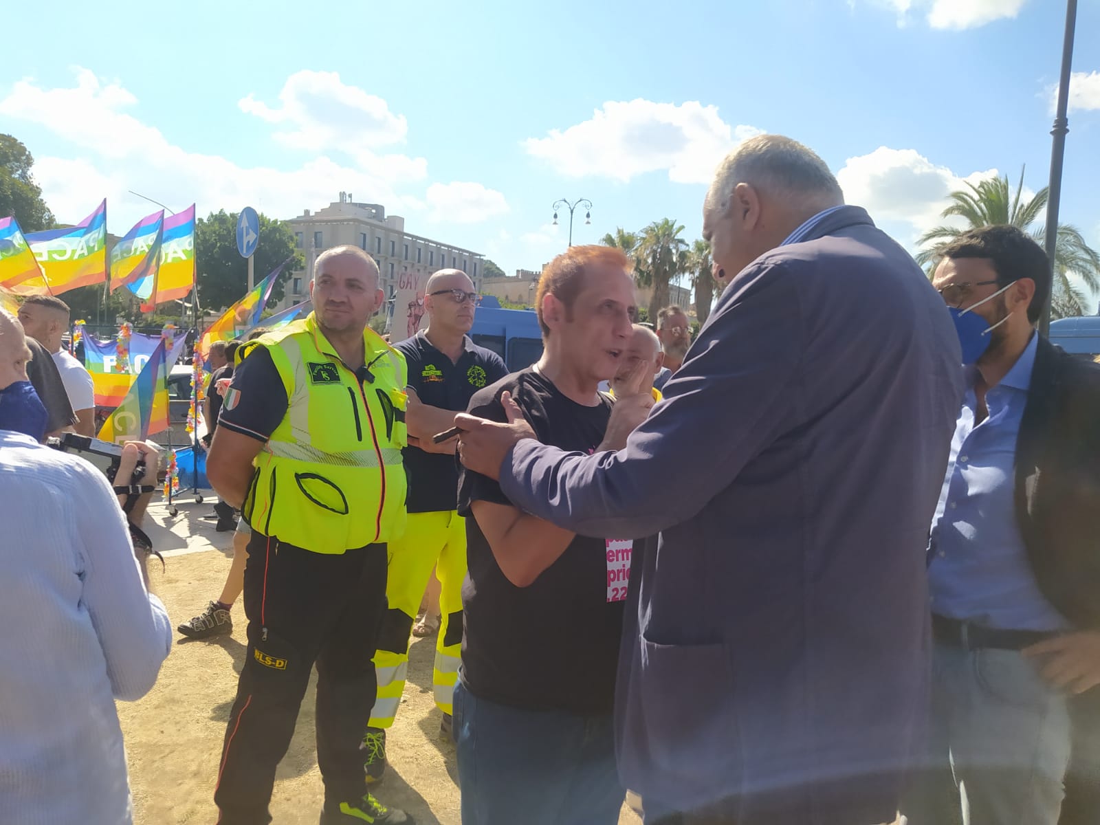 Palermo Pride 2022, foto e video del corteo: presenti anche Lagalla e Fiorello