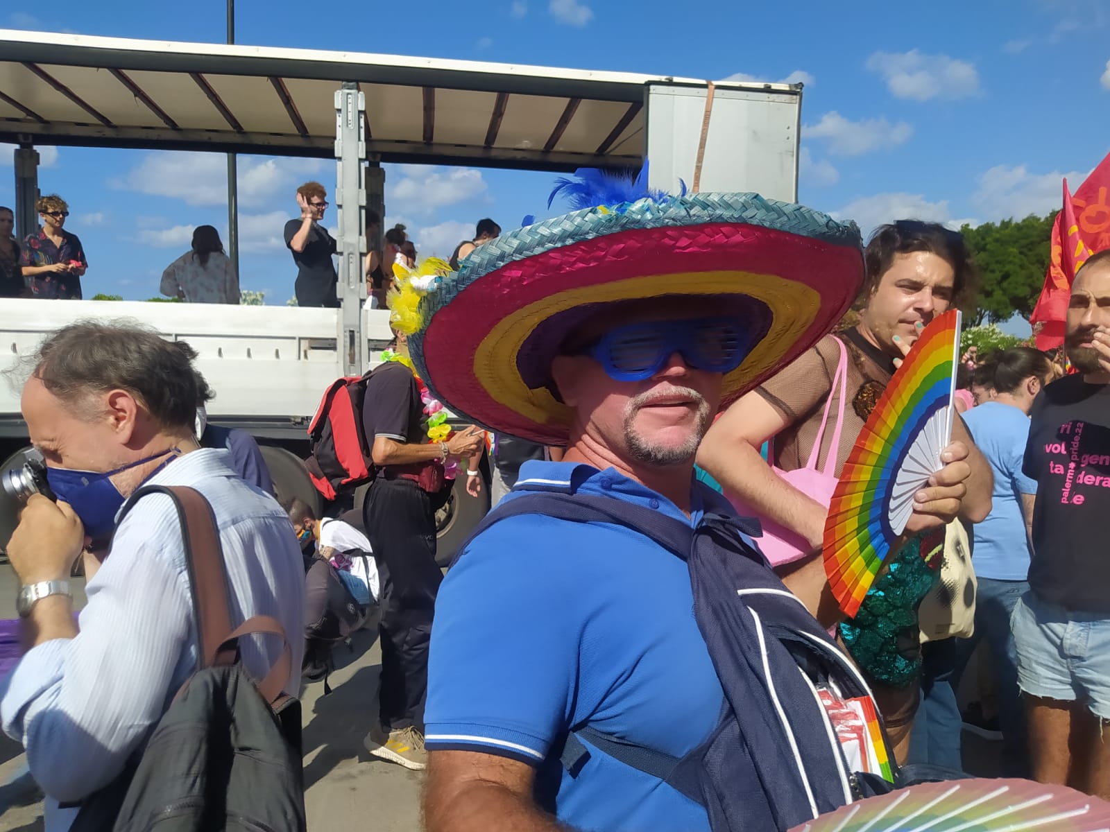 Palermo Pride 2022, foto e video del corteo: presenti anche Lagalla e Fiorello