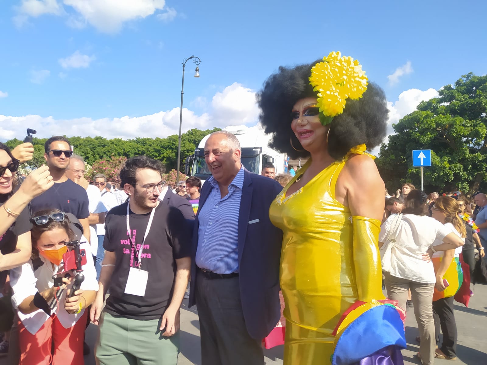 Palermo Pride 2022, foto e video del corteo: presenti anche Lagalla e Fiorello
