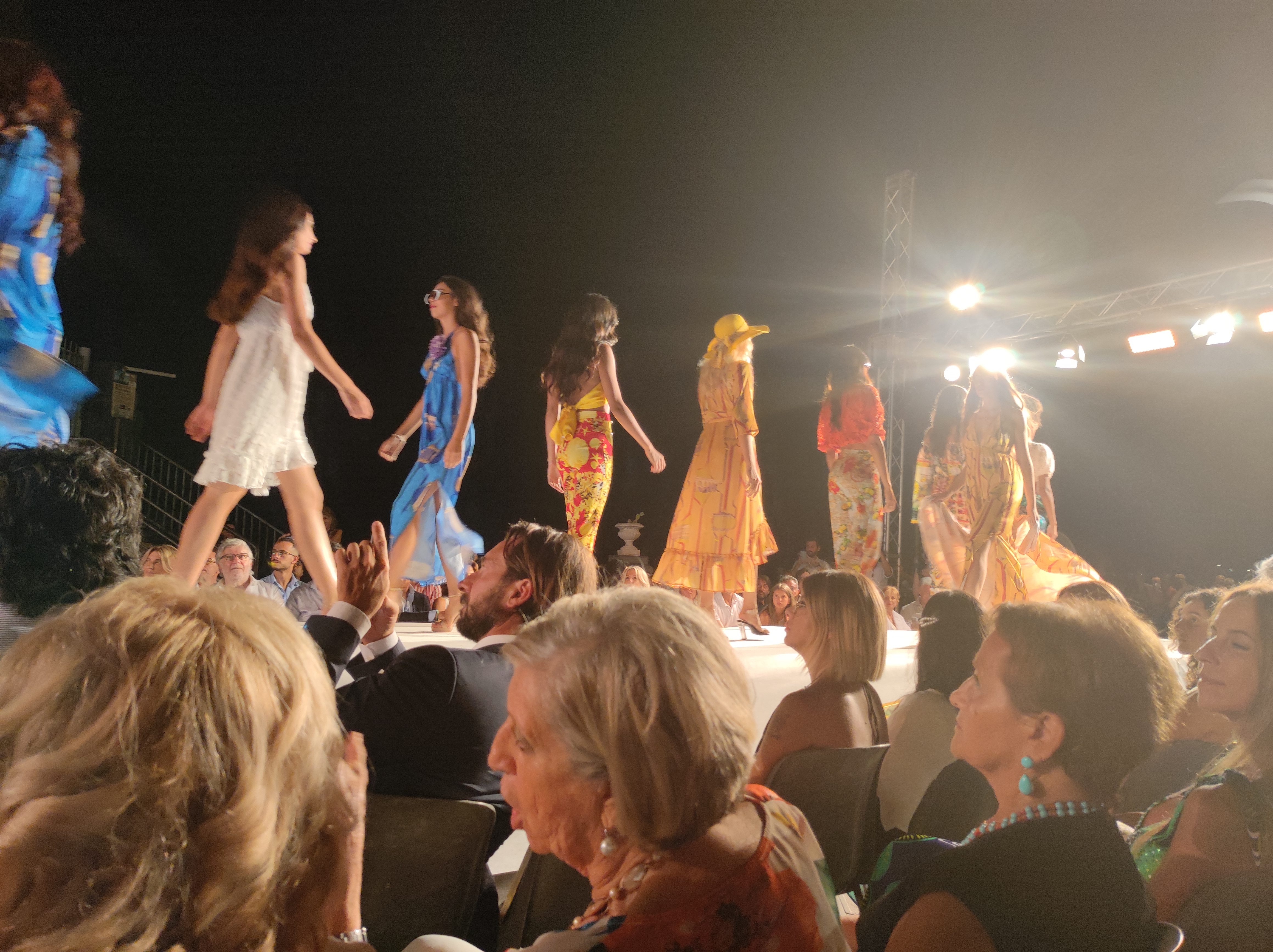 Premio Castello sotto le Stelle, ad Aci Castello elogiata l’eccellenza siciliana – FOTO e VIDEO Premio Castello sotto le Stelle, ad Aci Castello elogiata l’eccellenza siciliana – FOTO e VIDEO