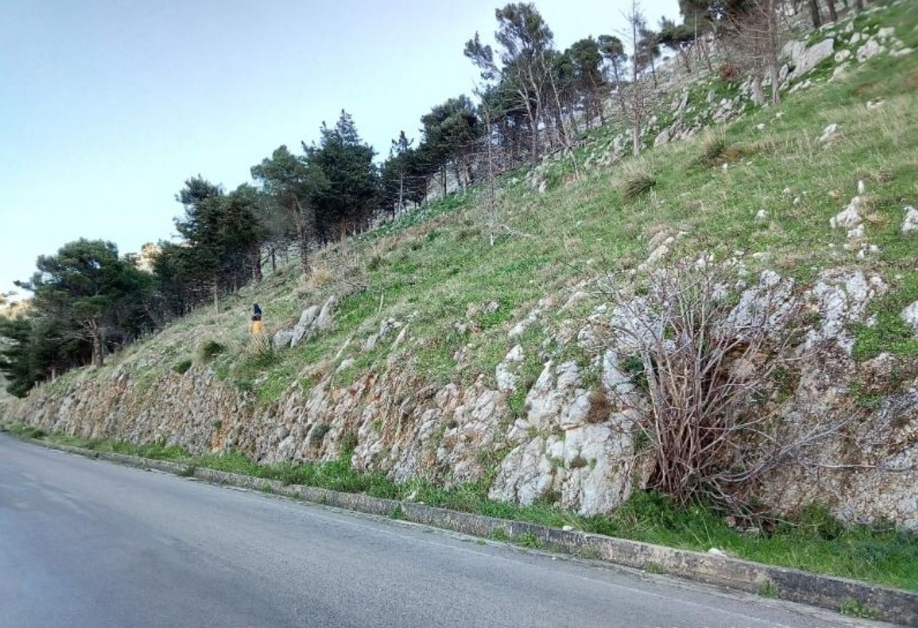 Pericolo caduta massi, si mette in sicurezza la Provinciale 1. Musumeci: “Impieghiamo tutte le risorse”