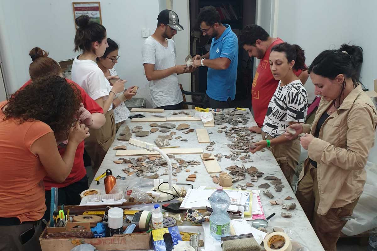 Ramacca, riprendono le ricerche archeologiche avviate negli anni ‘70 FOTO