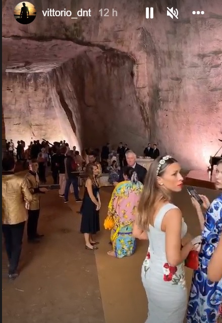 Dolce e Gabbana a Siracusa, sfilata D&G: chi sono i vip e le celebrità presenti – Fotogallery