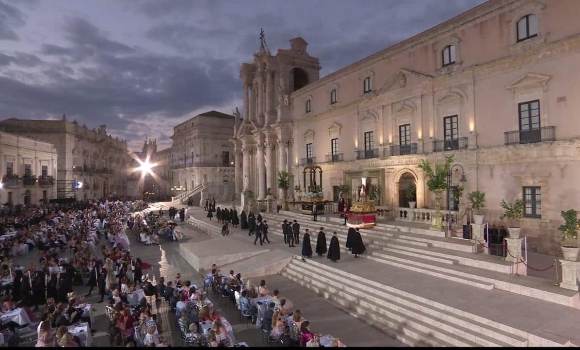 Galleria foto 'Dolce e Gabbana a Siracusa, l’evento e l’omaggio alla Sicilia – FOTO' - foto 4