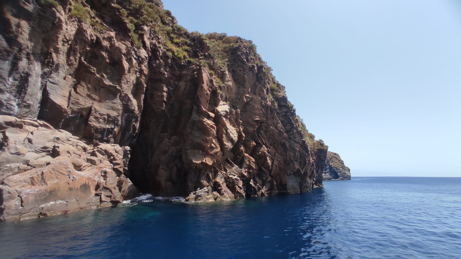 Da Vulcano a Stromboli: alle Eolie per una vacanza indimenticabile – Fotogallery Da Vulcano a Stromboli: alle Eolie per una vacanza indimenticabile – Fotogallery