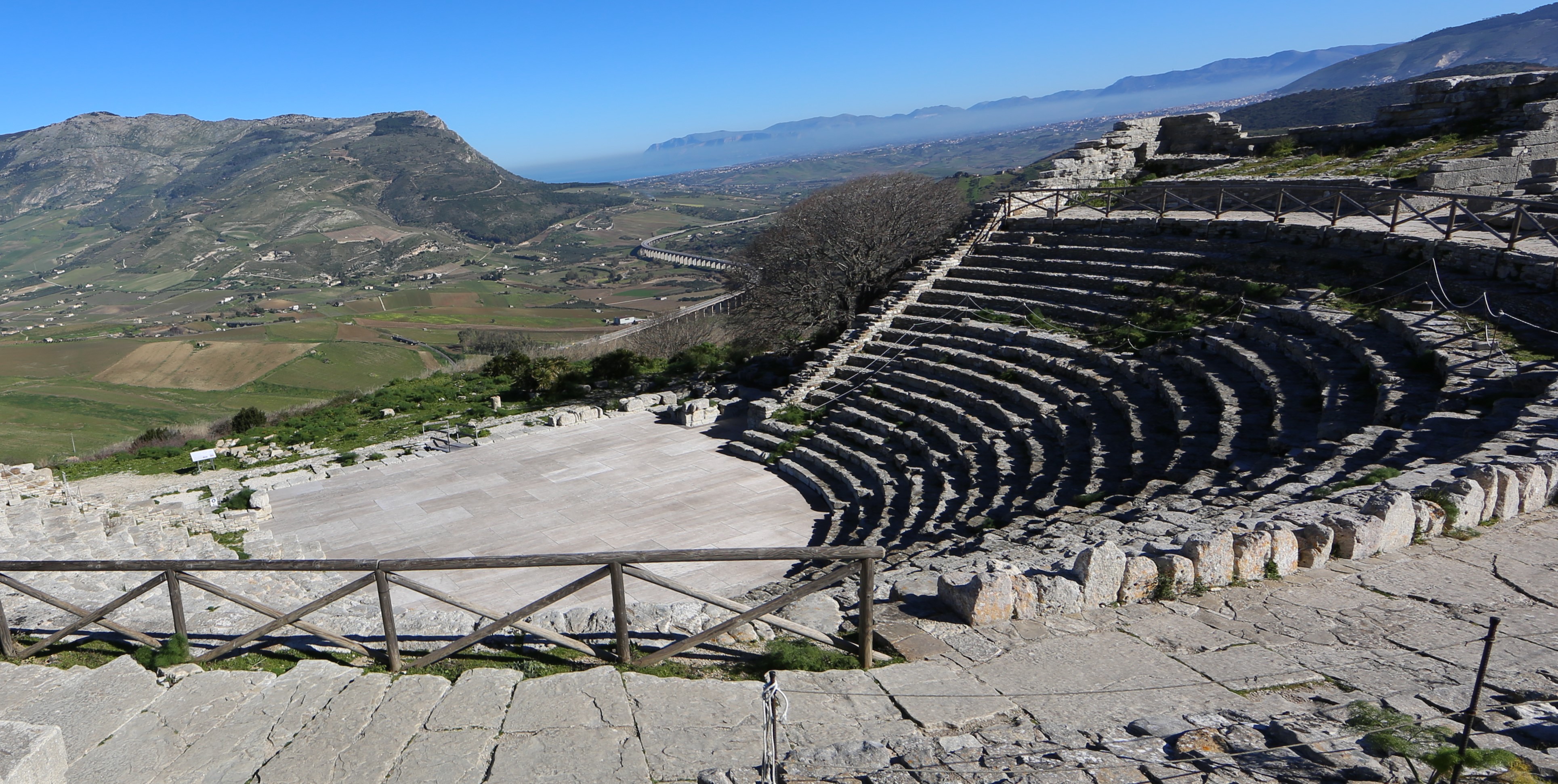 Dal 2 agosto teatro, danza e musica al Parco archeologico di Segesta